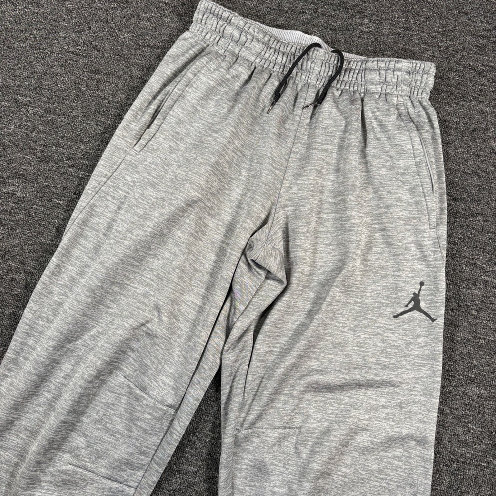 Jordan Joggers Mens Medium Gray Therma-FIT Jumpman Tapered Sweatpants